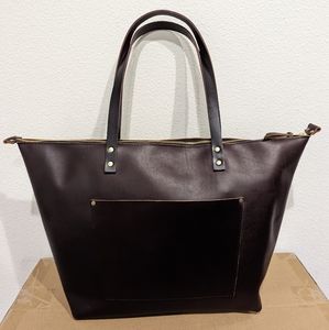 Portland Leather Goods - Premium OS Zipped Grizzly Tote - New